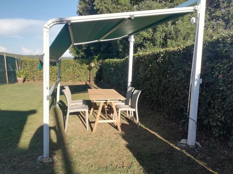 Villetta A Schiera Nei Pressi Del Mare Livorno Exterior foto
